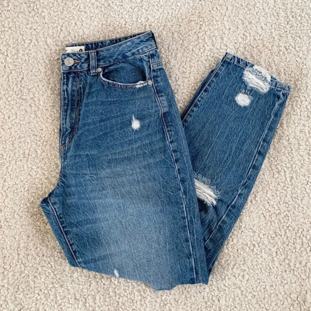 Garage Ripped Jeans